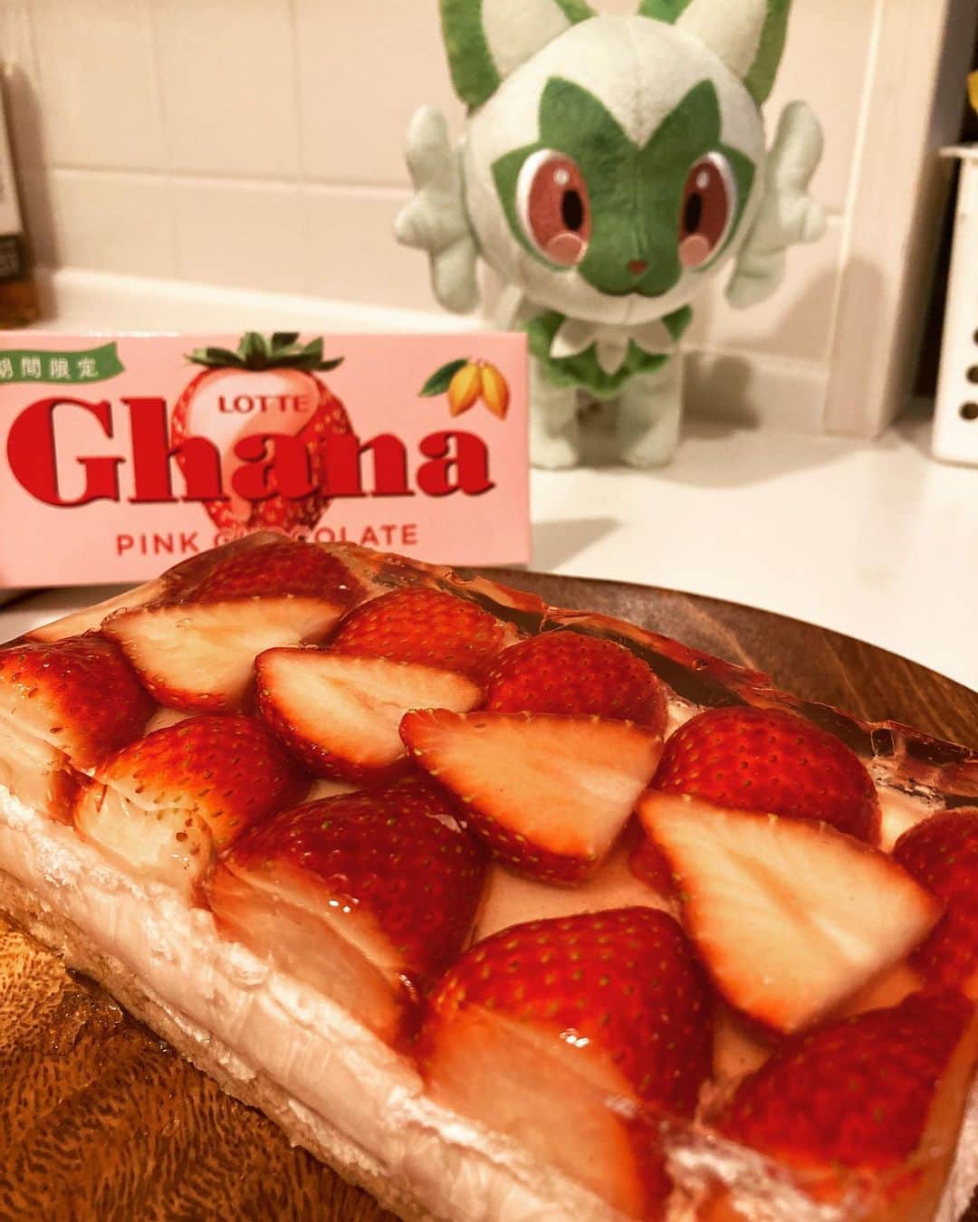 のインスタグラム：「自分自身にチョコから作ってみました。 ハッピーバレンタイン🍫」