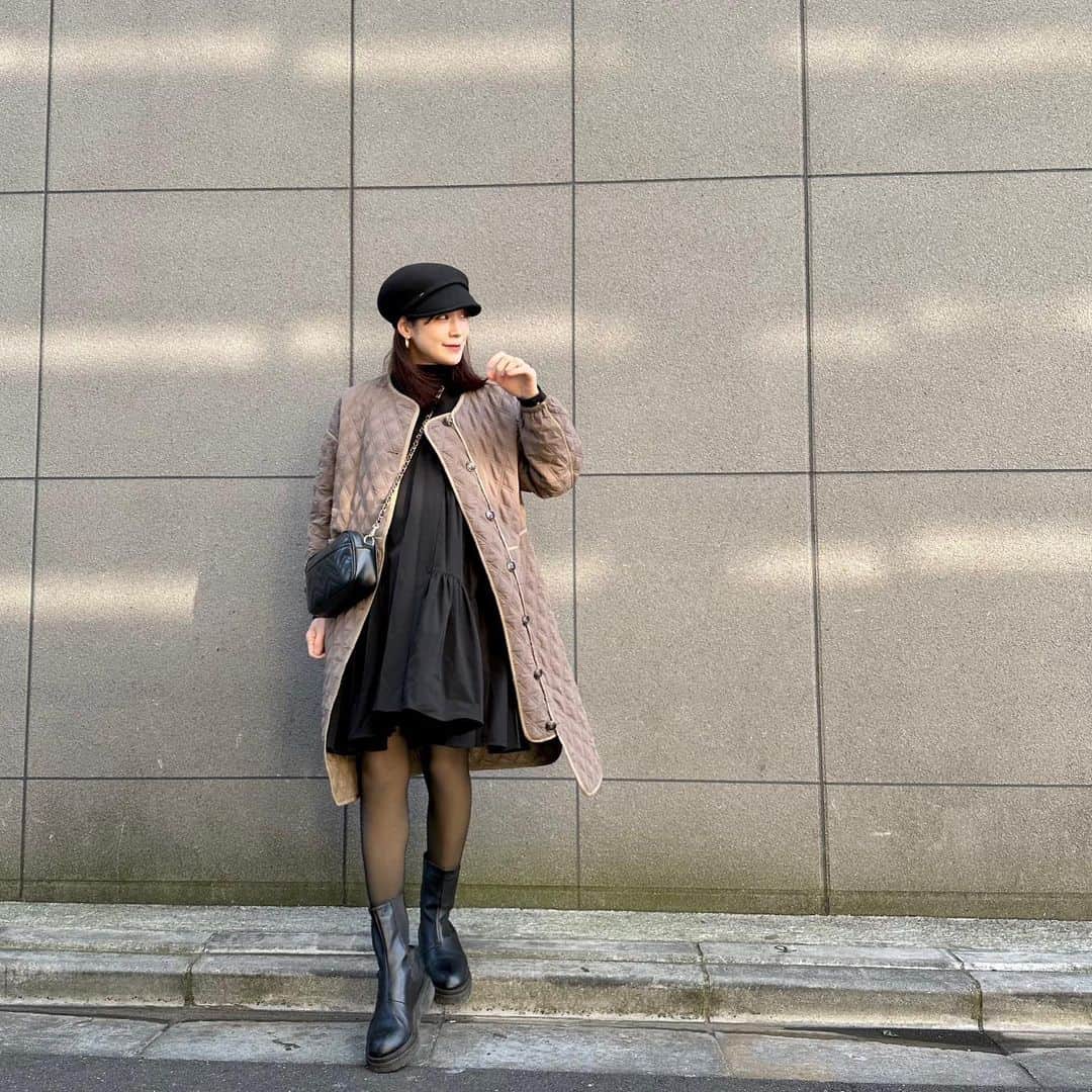 相沢まきのインスタグラム：「《アパレルブランド始めます》 お洒落泥棒に憧れて気付けばもうすぐ43年。 今年、満を持して新しい挑戦をします✨ 自分でオリジナル商品作って、モデルやって生放送で売る、、やり甲斐しかなさそうでワクワク❤️ ストーリーでアンケートや相談させてもらう事も増えそうなので是非参加してもらえたら嬉しいです✨ 人生夢だらけ❤️ #アパレルブランド #オリジナル商品 #オリジナルブランド #プチプラコーデ　#アラフォーコーデ　#アラフォーママ」