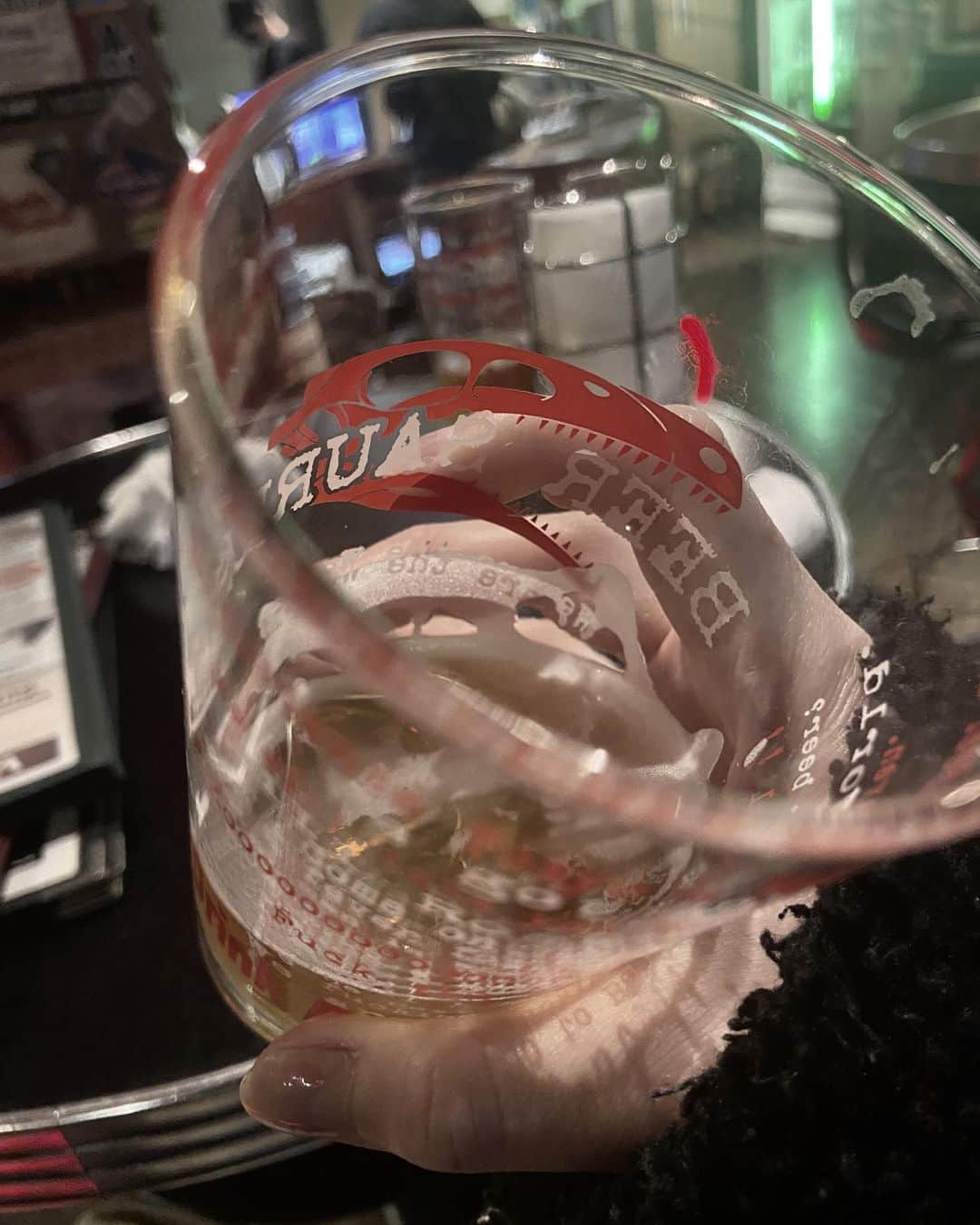 YUCCOさんのインスタグラム写真 - (YUCCOInstagram)「． クラフトビールは1番 ヘイジーがすき👾👾 ． #クラフトビール #craftbeer #ヘイジーipa  #酒飲み女子 #居酒屋好きな人と繋がりたい  #ビール好きな人と繋がりたい  #ビール女子」2月15日 17時32分 - sk_nk_0903
