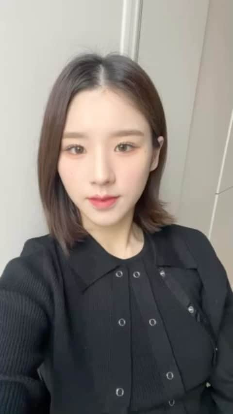 今月の少女のインスタグラム：「［🎥Heejin Comment🐰］ 2023.03.03 開催！ LOONA 1st Live “LOONATHEWORLD in TOKYO”  ヒジンからコメントが届きました🫶  #今月の少女 #LOONA #이달의소녀」