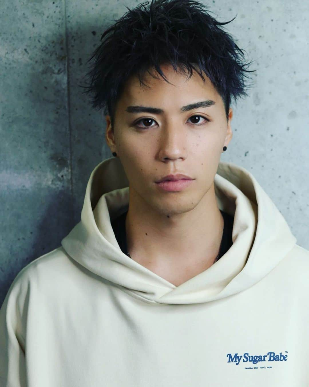 森山さんのインスタグラム写真 - (森山Instagram)「髪伸びるの早いねって言われるけど、坊主にして半年経ってるからね。あとはおれが変態だからだね。  styled by @lipps_ikehira.takuma  @lipps_yabushitakatsuhisa  @lipps_omotesando」2月15日 20時53分 - mori_evisjap