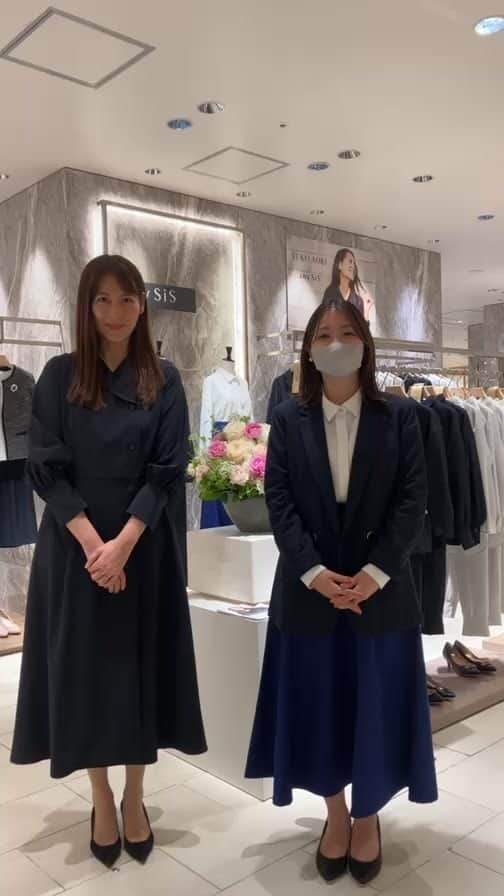 青木裕子のインスタグラム：「#anysis さんとのコラボ「洒落見えネイビー」のアイテムを紹介しました🤍  #yukoaoki_anysis」