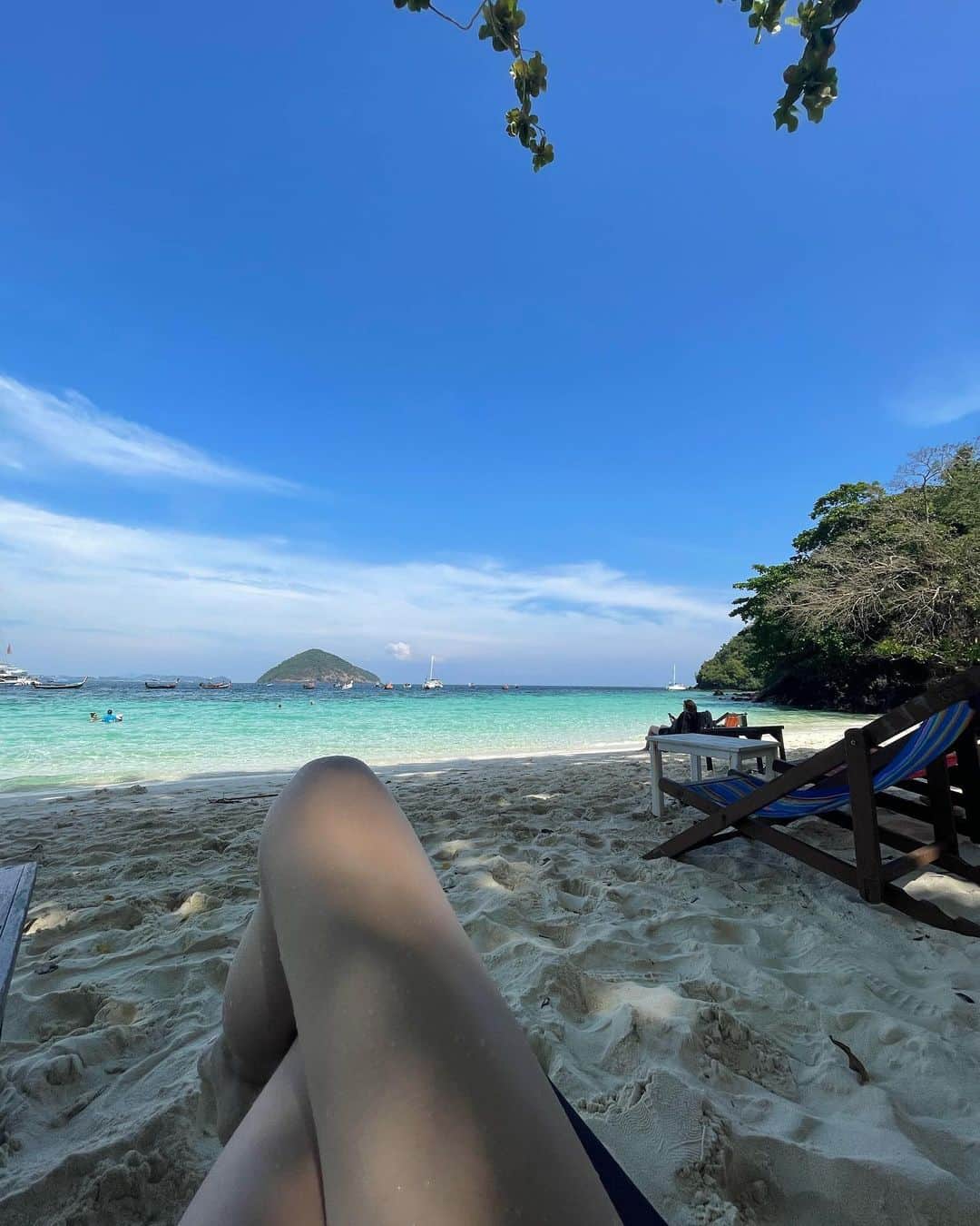 丹羽仁希さんのインスタグラム写真 - (丹羽仁希Instagram)「📍Coral Island #コーラル島　  海が綺麗すぎた…♡ たくさん島行ったなぁ。 最後眩しすぎて顔梅干し笑　#coralisland」2月15日 21時31分 - __niki22