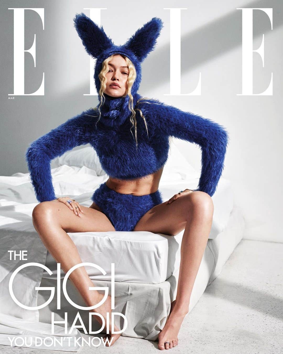 ニーナ・ガルシアのインスタグラム：「Perhaps the only person who can see our March cover star @gigihadid as her full self is her daughter, Khai. “She obviously sees me in every state and way, and whether she knows it or not, I’m going through and learning through life with her,” Hadid says. “I think that she has a really realistic kind of 24/7, around-the-clock view. We’re up chatting in the middle of the night if she’s up; we’re talking about, I don’t know, random stuff, but it’s fun.” More at the link in bio. — @elleusa Creative Director: Stephen Gan Photographer: @mario_sorrenti Stylist: @alexwhiteedits Writer: Adrienne Gaffney Hair: @bobrecine Makeup: Kanako Takase for @addictionbeauty_official Manicure: @honeynailz @exposureny Set Design: @peterkleindesign @frankreps Production: Katie Fash and Layla Néméjanski」
