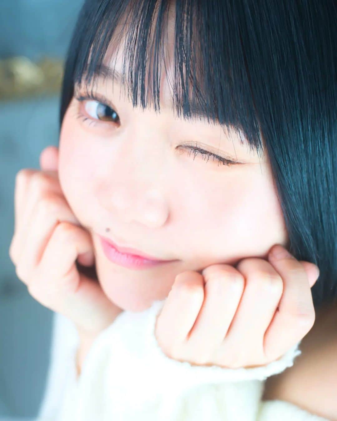 峰尾こずえのインスタグラム：「伝家の宝刀⁡👀✨ ⁡ ⁡⁡⁡ ⁡ ⁡#こずりん #峰尾こずえ #ポートレートモデル希望 #カメラマンさんと繋がりたい #撮影依頼募集中 #被写体になります #写真で伝えたい私の世界 #写真撮ってる人と繋がりたい #モデルになりたい #ポートレートしま専科 #ポートレートモデル #被写体 #撮影会モデル #関西モデル #モデルさんと繋がりたい #撮影好きな人と繋がりたい #ファインダー越しの私の世界  #関西写真部share #撮影会 #撮影会モデル  #グラビアモデル#正妹 #偶像 #適乳 #童顔#japaneseidol #japanesegirl #tiktok」