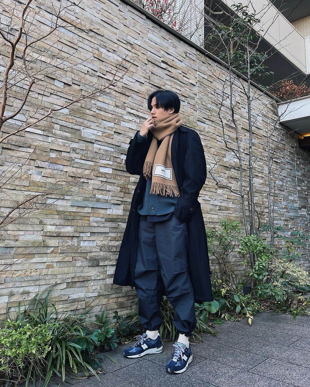 大須賀崇のインスタグラム：「UNIQLO Uのパラシュートパンツのシルエットすごく好き。 #uniqlo #uniqlou #outfit」