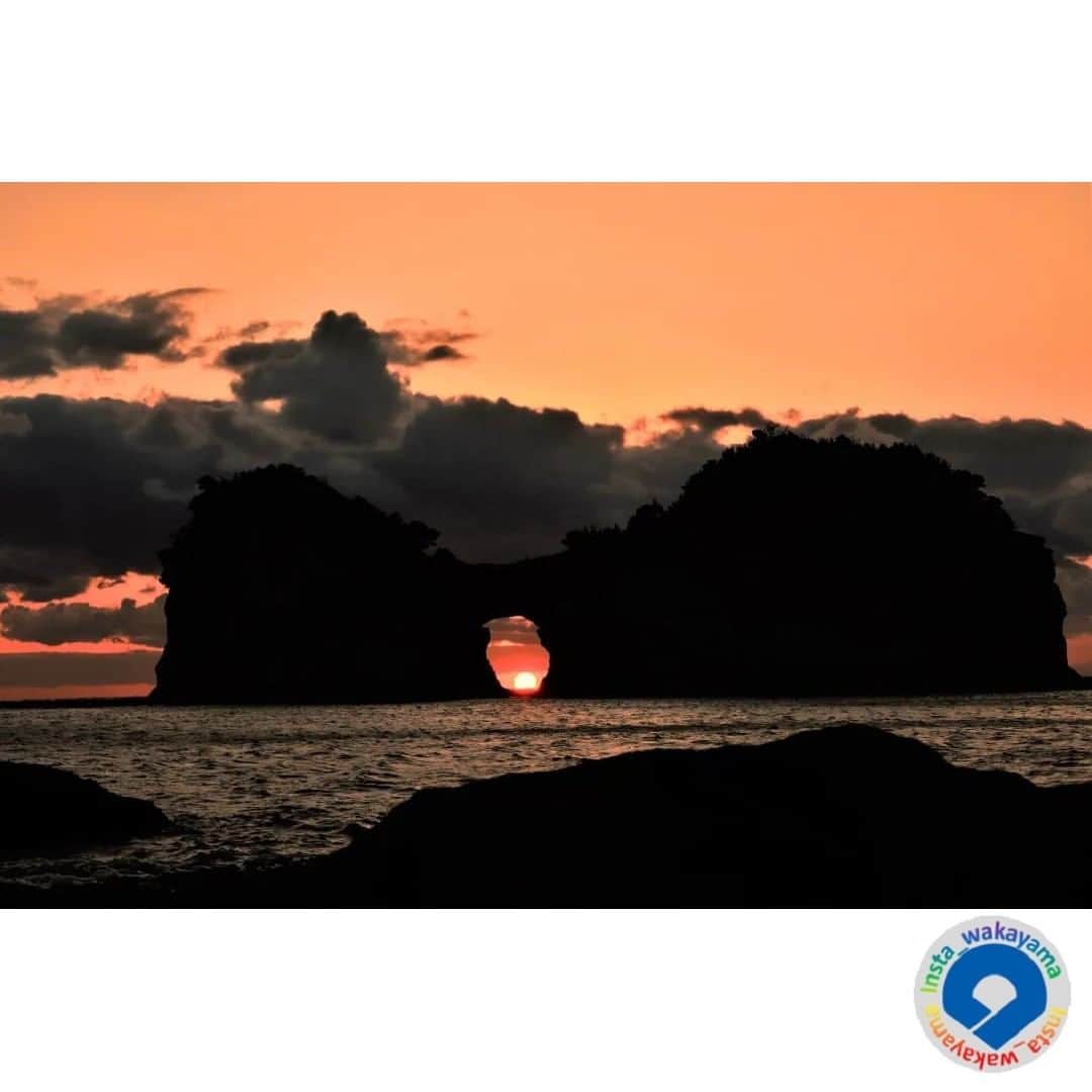 和歌山県さんのインスタグラム写真 - (和歌山県Instagram)「. Insta_Wakayamaでは、皆さんがハッシュタグをつけて投稿してくださった写真から、素敵な写真をご紹介させていただきます！ 本日のピックアップは gio_like_waka さんのお写真です☆ ハッシュタグのご利用ありがとうございますm(_ _)m . こちらは、白浜町の円月島のお写真ですね👀 キャプションによりますと海蝕洞でみれるだるま夕陽はそろそろ見納めとのことです。 和歌山県内で撮影された夕陽を拝見して、時期や角度によって見れたり見れなかったりといろんな夕陽があるのを知りました。 次に円月島の海蝕洞でだるま夕陽が見れるのは秋なんですね！ . 和歌山に関する投稿には「 #insta_wakayama 」のハッシュタグをつけてください★ 和歌山の魅力を皆さんで発信していきましょう！ ハッシュタグをつけると同時に、写真の場所の記載・位置情報の登録もお願いします🎵 なお、お写真を撮影される際は感染対策を十分に行ってくださいね。 . フィーチャーしたお写真には撮影者の方が必ずいます。お写真に関係のないコメントを残さないようにしてください。 . #円月島 #白浜町 #和歌山県 #engetsuto #shirahama_town #wakayama #insta_wakayama #instameet_wakayama #wakayamagram #nagomi_wakayama #visitwakayama #retrip_news #japan #なんて素敵な和歌山なんでしょう」2月16日 18時05分 - insta_wakayama