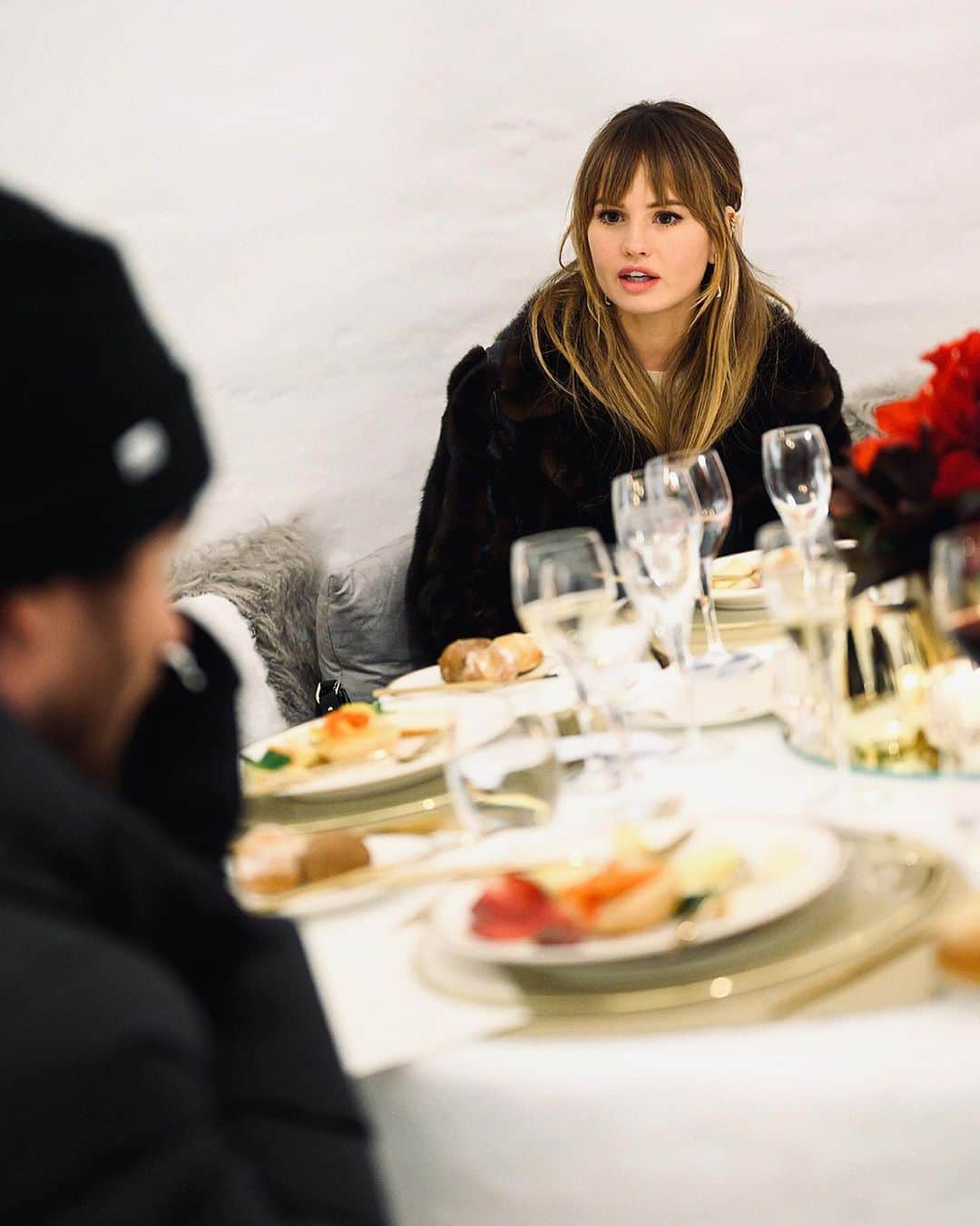 デビー・ライアンさんのインスタグラム写真 - (デビー・ライアンInstagram)「I don’t mean it was cold in a restaurant, I’m telling you we had dinner in a literal igloo. It’s true what they say in the last picture… MEGA」2月16日 10時24分 - debbyryan