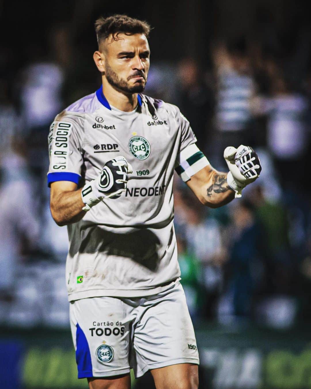 ガブリエウ・ヴァスコンセロス・フェレイラのインスタグラム：「➕3️⃣💪🏻💚 Vamos por mais, com muito trabalho e dedicação! Glória a Deus! #focusonourgoals」