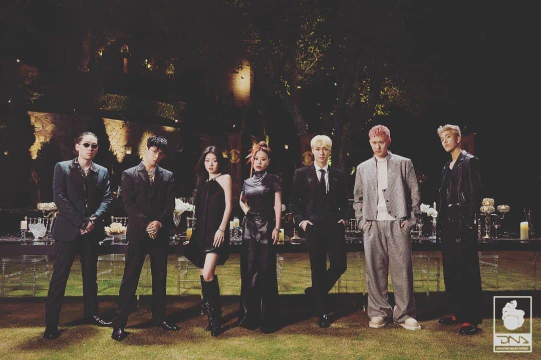 のインスタグラム：「It is honor for me to annouce my new label @dnafactory_official  Thank you all🐲 @brashaf @shanyichun.official  @boogie1e  danko @vinidaweng  @veema96  and 🧑‍🍳@Murdabeatz」