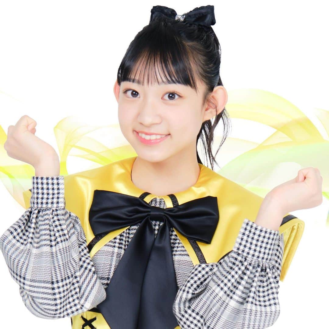 SUPER☆GiRLSのインスタグラム：「\\ NEW MEMBER //  SUPER☆GiRLS 6期新メンバー 羽渕花恋 (はぶちかれん) 💛サン・フラワー  ▶Twitter https://twitter.com/SG6_KAREN_avex  ▶Instagram @karen_habuchi  #スパガ #羽渕花恋 #supergirls  #idol #avex #아이돌」