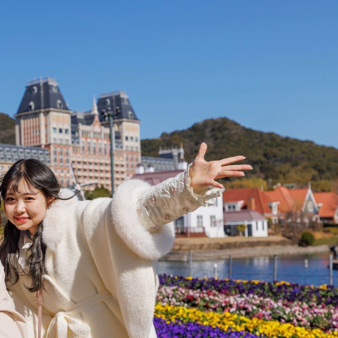 TaVisionのインスタグラム：「＼TaVision in 長崎／  リアルタイムで旅をお届けする旅メディアTaVision！ 今回は長崎を満喫してきます🎠✨  旅をするのは、 ほのぴす @noponopisu2 ×もとかの @motokano._.29   ストーリーにて二人の旅をリアルタイムで発信しているので、ぜひ追いかけて見てみてくださいね！  途中、ライブ配信も行います！一緒に旅に行っている気分を味わってください🙋‍♀️！  #TaVision #タビジョン #ほのぴす #もとかの #長崎 #長崎旅 #女子旅 #長崎旅行 #旅女 #旅行 #女子旅 #ハウステンボス #ハウステンボス旅」