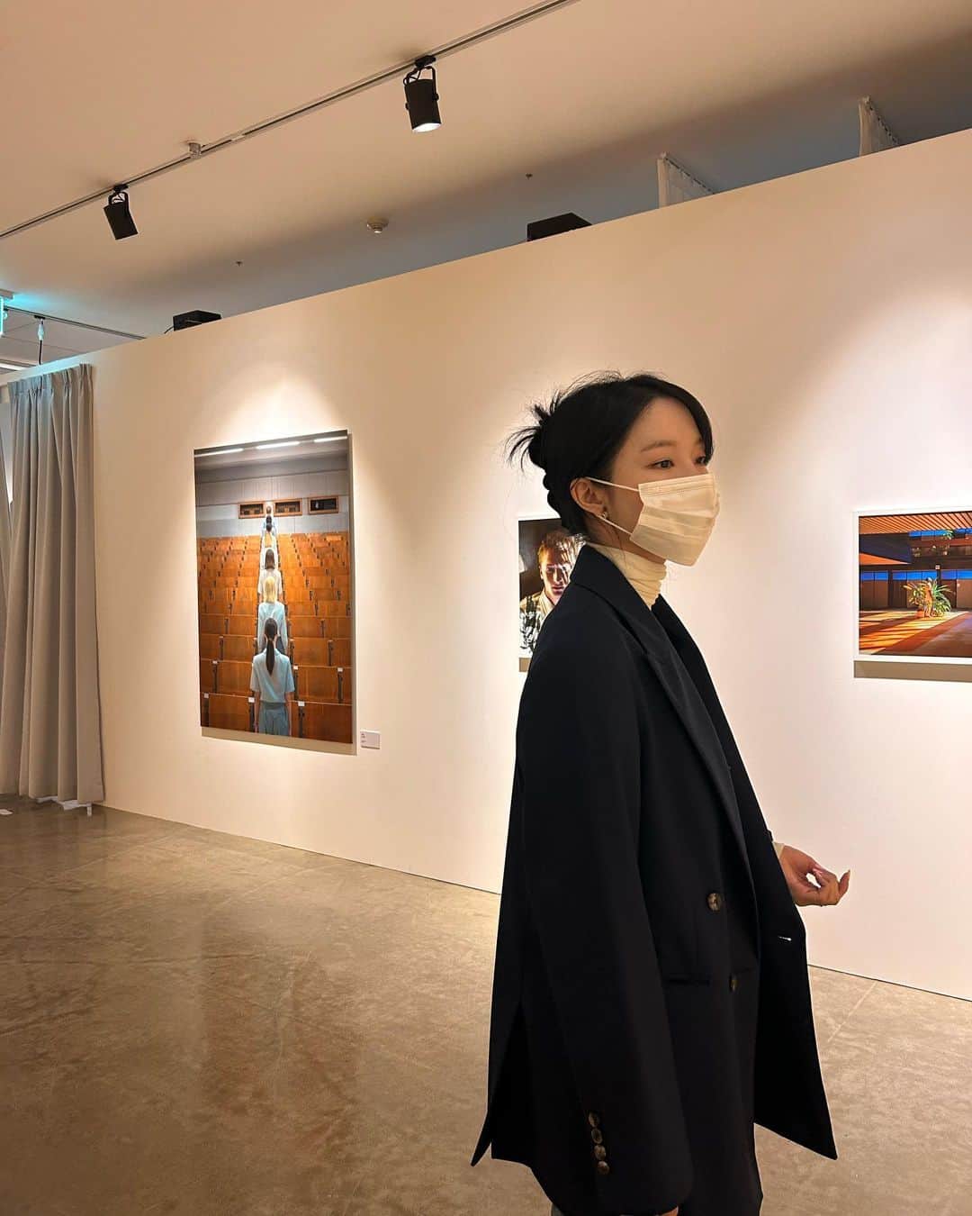 チョン・ジユンのインスタグラム：「어제의 미래는 오늘인가」