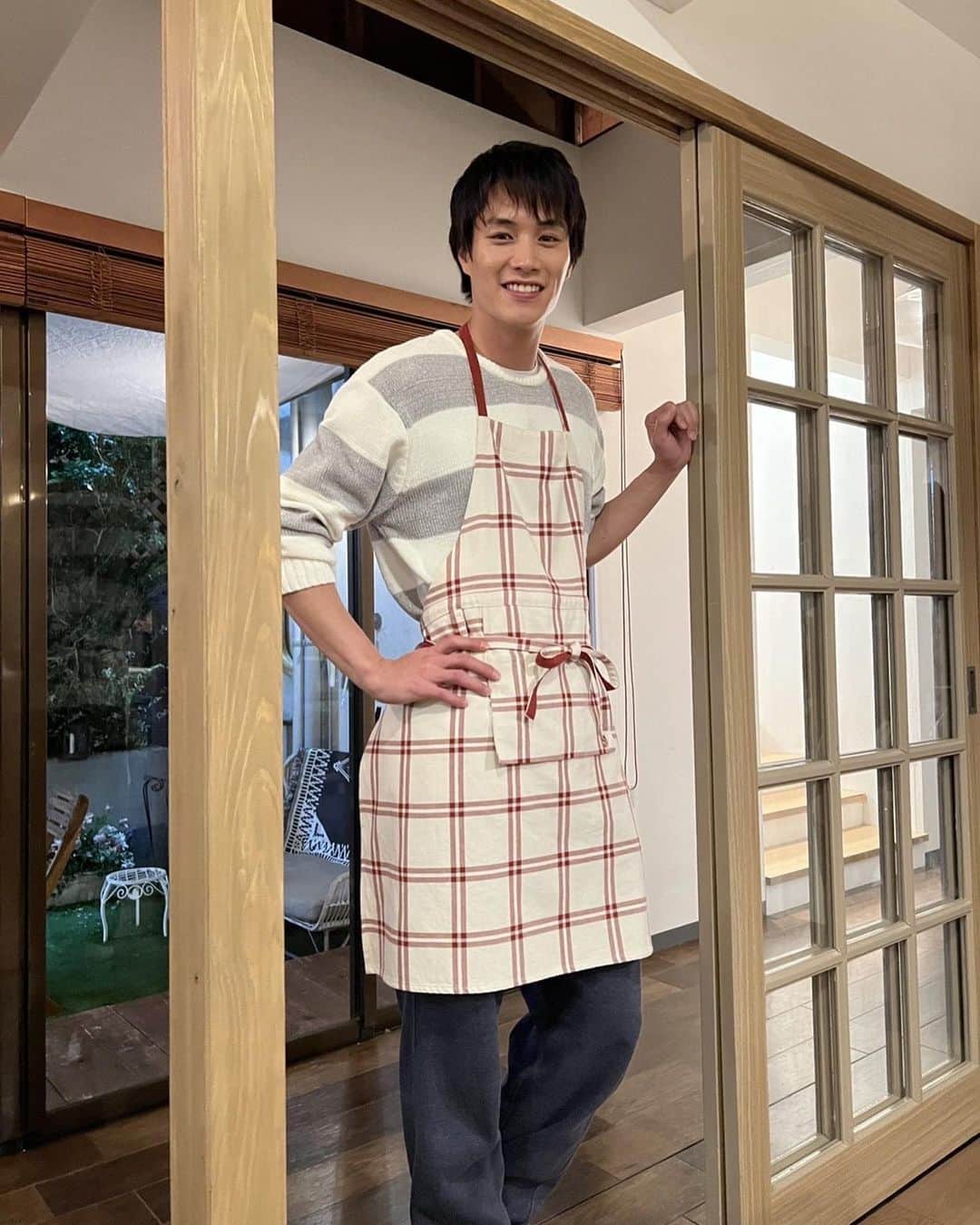 のインスタグラム：「. 忍者に結婚は難しい 本日第7話放送です‼️ 6話の衝撃ラストシーンから どうなるのか… 今夜22時からです！  #忍者に結婚は難しい #にんむず #悟郎 #ambivalenceavenue」