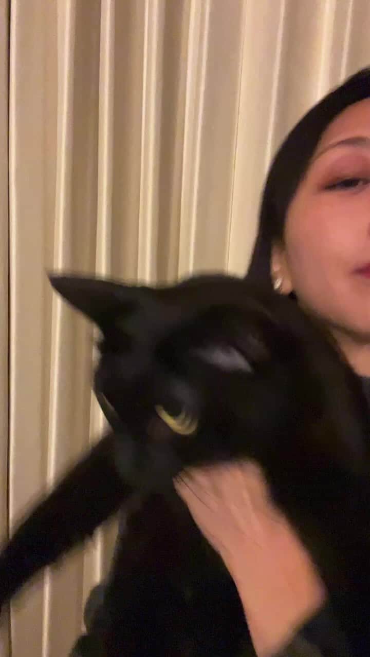 Ms.OOJAのインスタグラム：「12周年記念インスタライブ withラキたん💕」