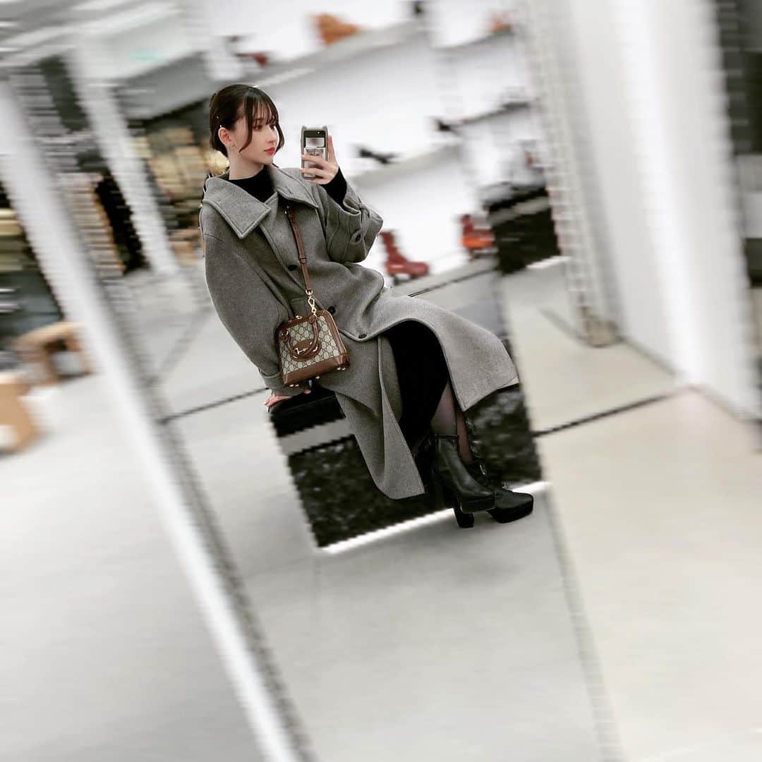 ジャスミンゆまのインスタグラム：「♡♡♡ . . . 最近のあたす( ˘ᵕ˘ )寒いですわね」
