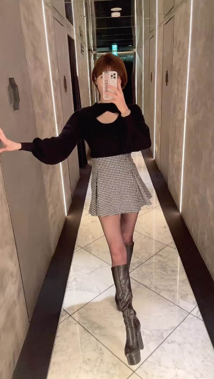南キカのインスタグラム：「@grl_official  style♥︎ tops✖️bottomsどちらもシルエットがかわちい」