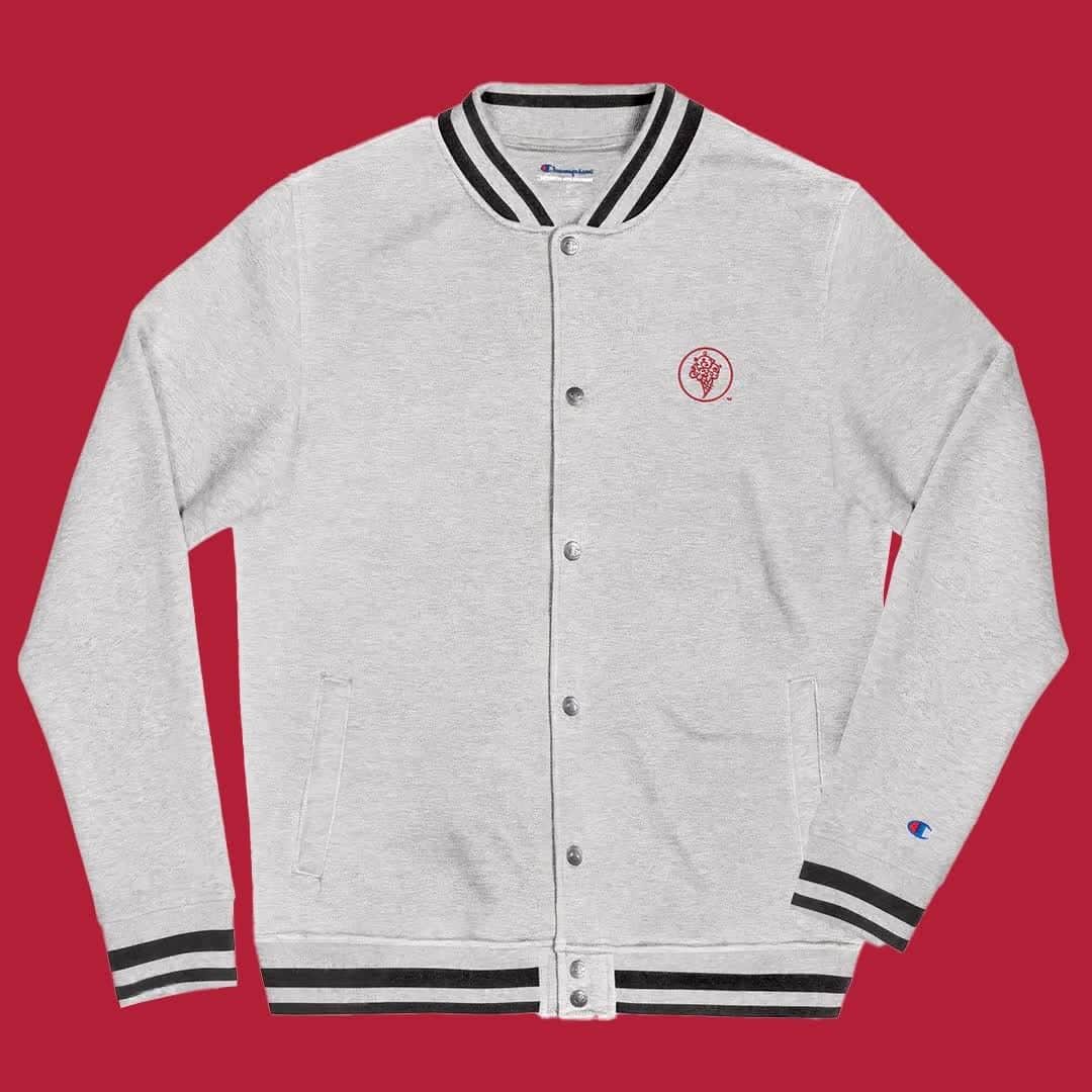 のインスタグラム：「Give your wardrobe a sweet update with our embroidered bomber jacket! 🤩 Get yours today at shop.ColdStoneCreamery.com!」
