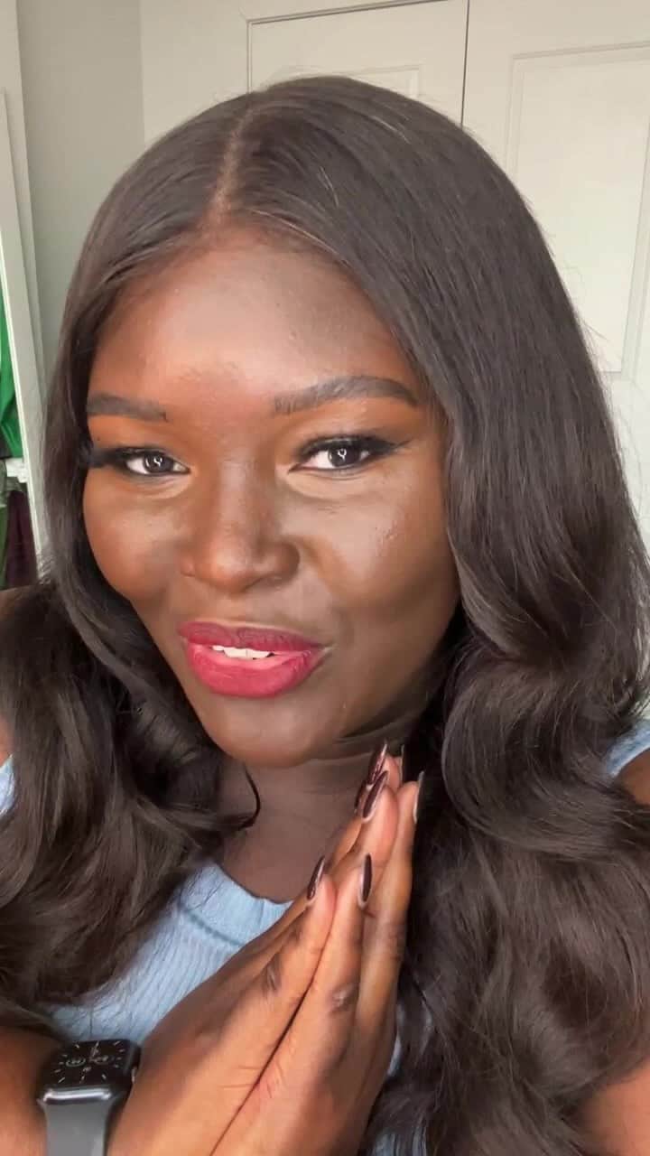 Revlonのインスタグラム：「All about that base! Tune in to watch our latest Live with @ndeye.peinda as she gets ready with our NEW Revlon Illuminance Skin-Caring Foundation ✨」