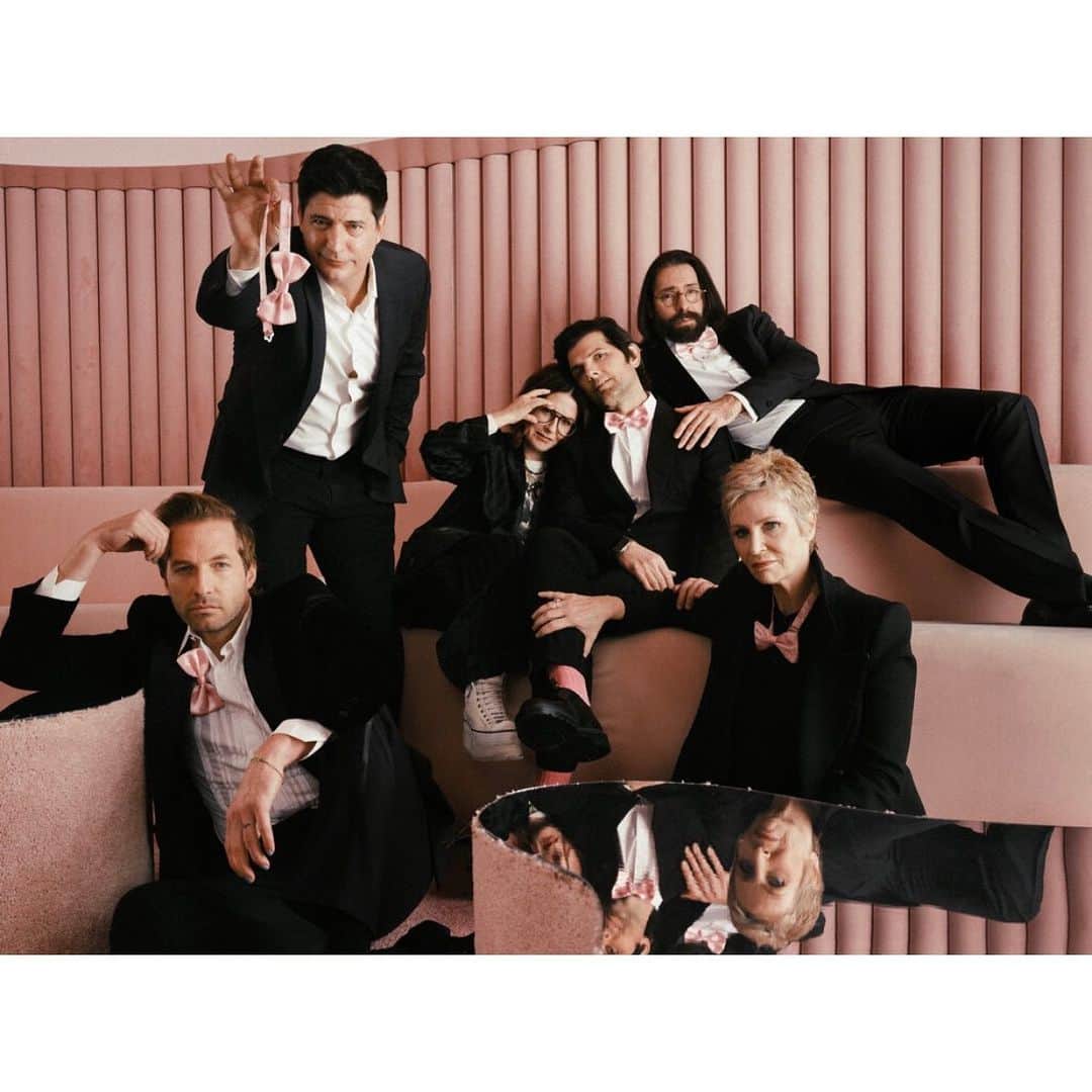 ライアン・ハンセンさんのインスタグラム写真 - (ライアン・ハンセンInstagram)「🪩 Party Down X NYT 🪩  🎀」2月17日 6時32分 - hiryanhansen