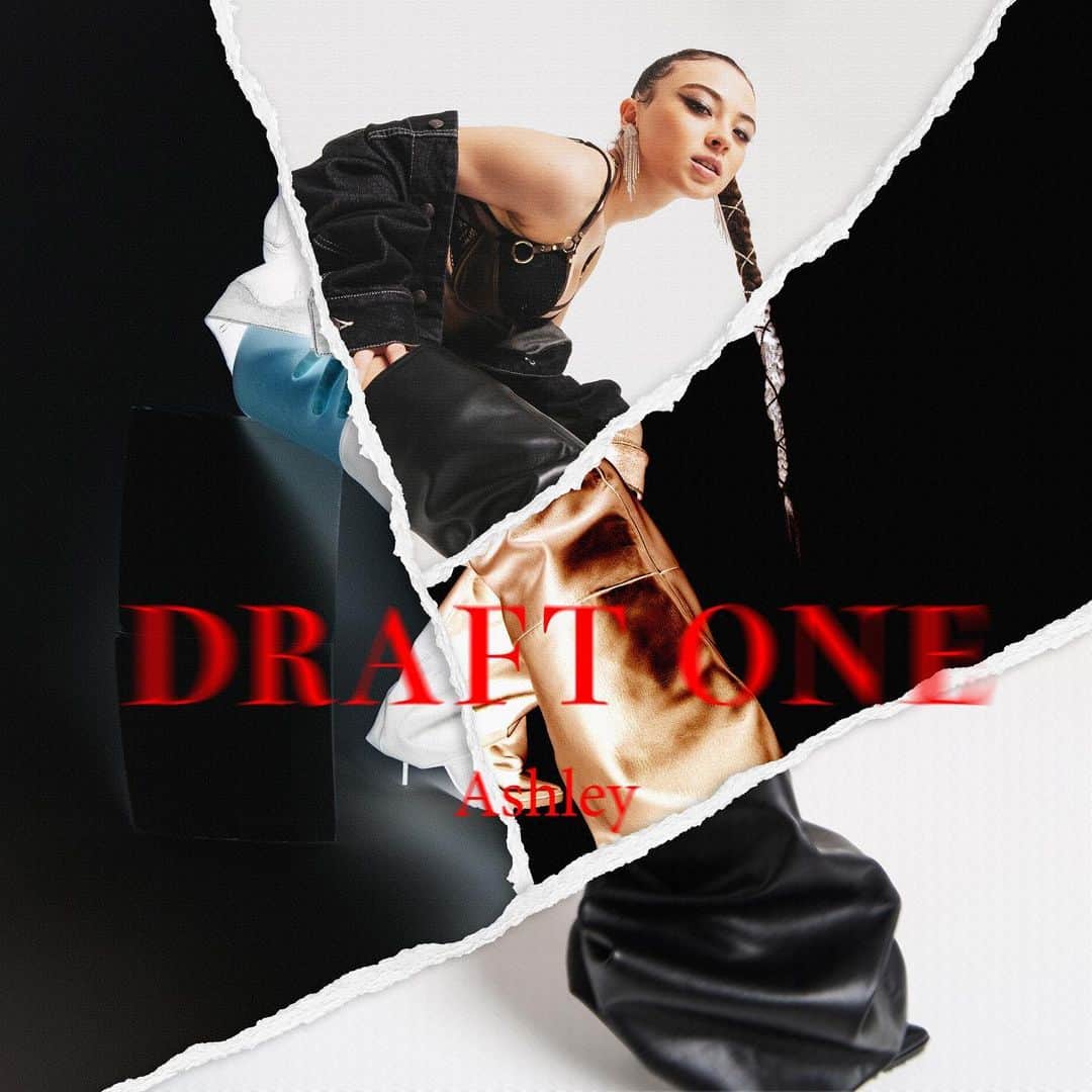のインスタグラム：「本日、弊社のバイリンガルシンガー・Ashleyが、1st EP「DRAFT ONE」をリリースしました❤️‍🔥❤️‍🔥❤️‍🔥 ⁡ ラッパーのJin Dogg君、Hideyoshi君とコラボした先行シングル曲に加え、全編英語歌詞の楽曲など、アシュリーの魅力が詰まった作品となっておりますので各配信サイトで是非お聴きください🎧🎶 ⁡ また、今回のリリースにあたり、彼女がリスペクトする先輩シンガー・AIや、PUSHIM、そして今作に参加してくれたHideyoshi君からもコメントを寄せていただきましたのでご紹介します🥹✨ ⁡ ーーー 待ってました！私全然関係ないけどこの子最高だから！！とにかく歌い方や使う声、言い方のセンス、そして曲がいい！早くみんなに聞いて欲しいです！！是非！！（AI ） ⁡ Ashley。彼女のその小さな体はスポンジのようにこれまで沢山の音楽が吸収されたのであろう。若き才能の音楽の中に、新しさとノスタルジアが混在する。そして、この作品でその音楽性を爆発させる時が来た、そう言わんばかりの1st EP「DRAFT ONE」これが初作品とは羨ましい限り。（PUSHIM） ⁡ Ashley、EP“DRAFT ONE”リリースおめでとう。アシュリーの力強い歌声と綺麗なメロディが癖になると思うので、是非皆さんも聴いてみて下さい！！（Hideyoshi） ⁡ #Ashley #1stEP #DRAFTONE #Ghost #KARMA #クセニナル」