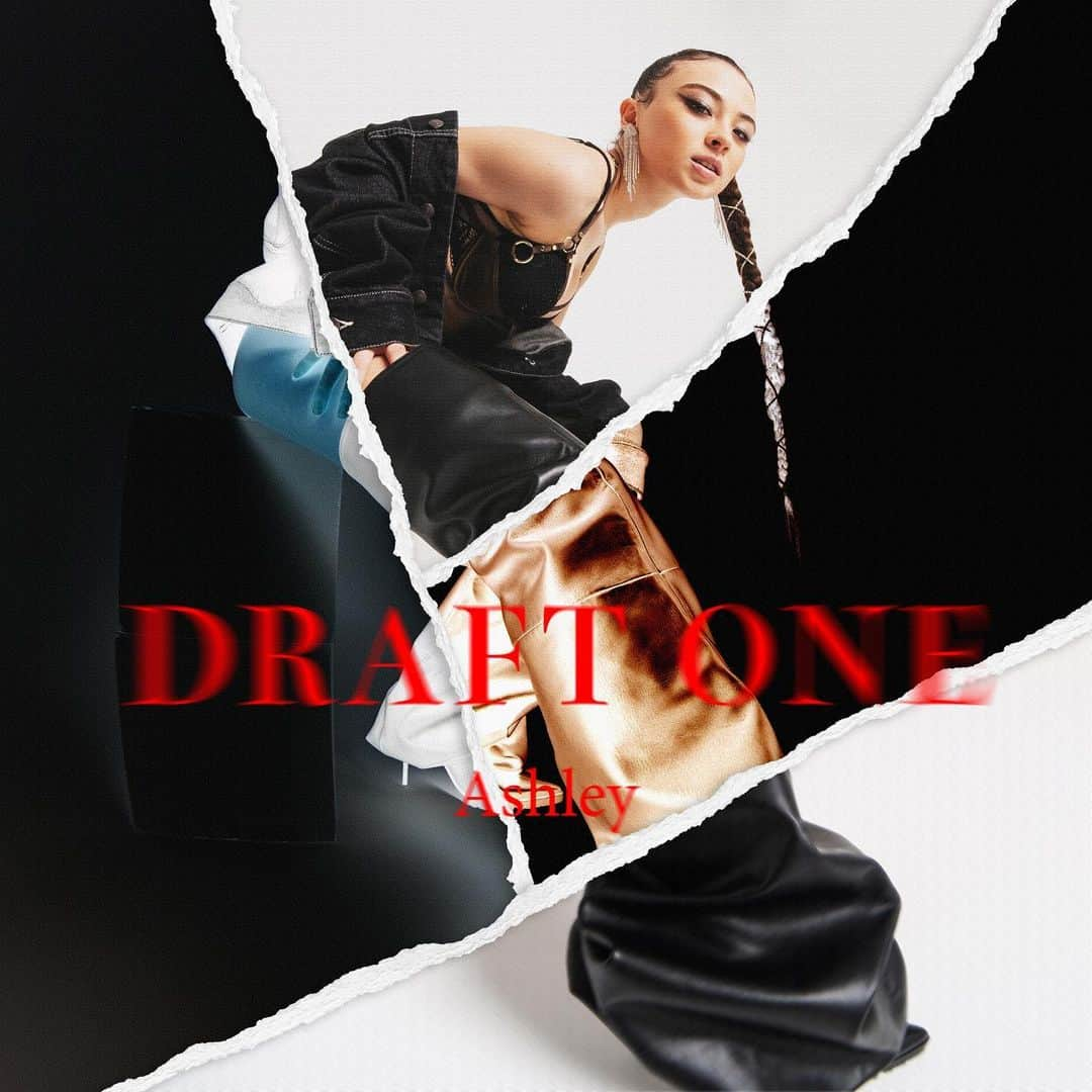 CO-KEYのインスタグラム：「本日、弊社のバイリンガルシンガー・Ashleyが、1st EP「DRAFT ONE」をリリースしました❤️‍🔥❤️‍🔥❤️‍🔥 ⁡ ラッパーのJin Dogg君、Hideyoshi君とコラボした先行シングル曲に加え、全編英語歌詞の楽曲など、アシュリーの魅力が詰まった作品となっておりますので各配信サイトで是非お聴きください🎧🎶 ⁡ また、今回のリリースにあたり、彼女がリスペクトする先輩シンガー・AIや、PUSHIM、そして今作に参加してくれたHideyoshi君からもコメントを寄せていただきましたのでご紹介します🥹✨ ⁡ ーーー 待ってました！私全然関係ないけどこの子最高だから！！とにかく歌い方や使う声、言い方のセンス、そして曲がいい！早くみんなに聞いて欲しいです！！是非！！（AI ） ⁡ Ashley。彼女のその小さな体はスポンジのようにこれまで沢山の音楽が吸収されたのであろう。若き才能の音楽の中に、新しさとノスタルジアが混在する。そして、この作品でその音楽性を爆発させる時が来た、そう言わんばかりの1st EP「DRAFT ONE」これが初作品とは羨ましい限り。（PUSHIM） ⁡ Ashley、EP“DRAFT ONE”リリースおめでとう。アシュリーの力強い歌声と綺麗なメロディが癖になると思うので、是非皆さんも聴いてみて下さい！！（Hideyoshi） ⁡ #Ashley #1stEP #DRAFTONE #Ghost #KARMA #クセニナル」