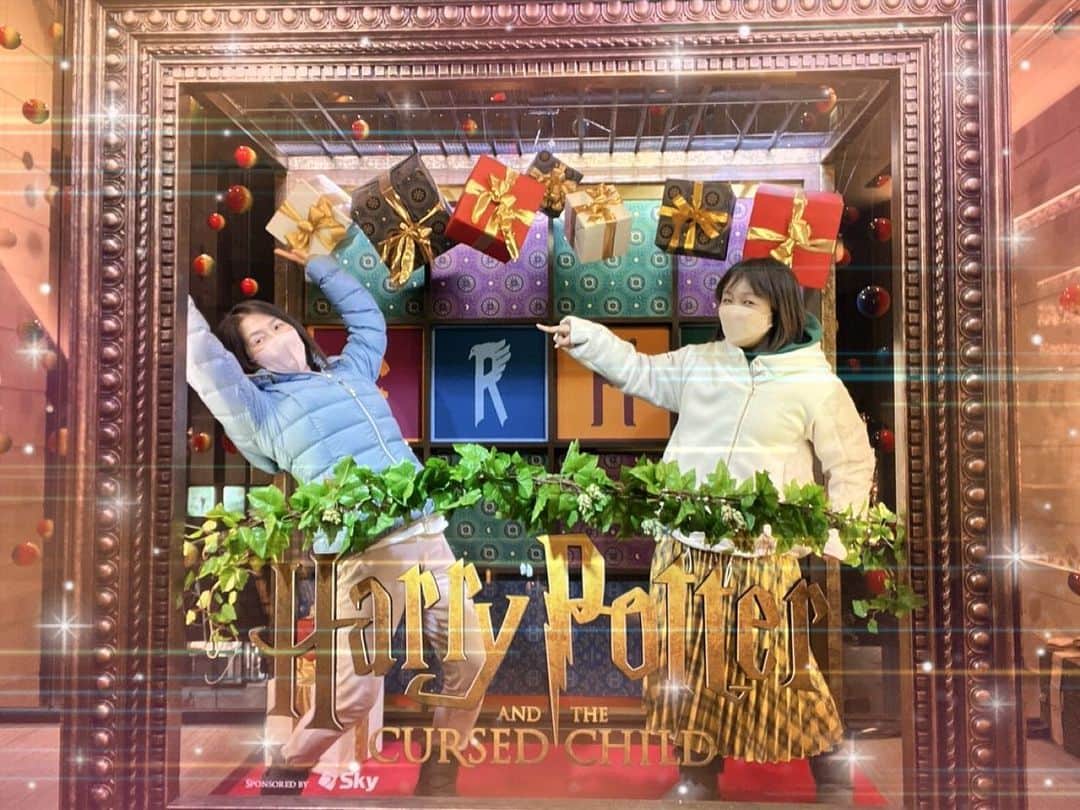 ゆきのさつきのインスタグラム：「舞台ハリーポッター 赤坂に着いた時からもう世界に入ったかのようでした✨ 面白かった〜💕」