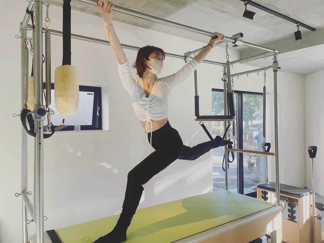 畑野ひろ子さんのインスタグラム写真 - (畑野ひろ子Instagram)「先日のピラティスでは、筋肉を働かせる事を意識✏️ 来月の挑戦に向けて、心身ともに整えます😌」2月17日 9時49分 - hiroko_hatano_