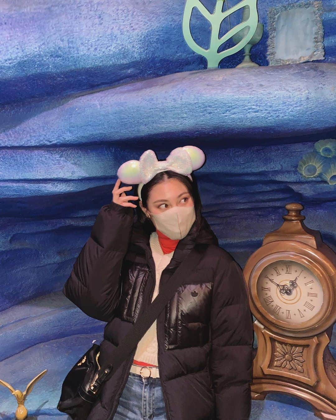 中村里彩さんのインスタグラム写真 - (中村里彩Instagram)「ちょっとずつあげてくスタイル🧚🏻‍♀️💫 . . . #tokyodisneysea #tokyodisneyresort #disneysea #disney #tds #disneyphotography #mermaidragoon #ディズニー #ディズニーシー #ディズニー写真 #マーメードラグーン #マーメイドラグーン #中村里彩」2月17日 22時24分 - nakamura_risa_