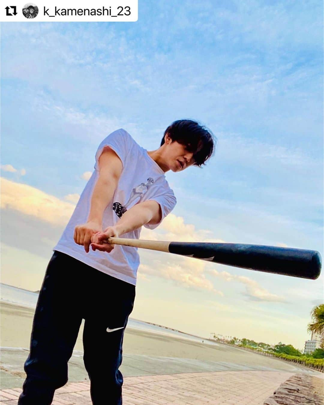 日本テレビ「Going!Sports&News」さんのインスタグラム写真 - (日本テレビ「Going!Sports&News」Instagram)「◼️#亀梨和也ホームランプロジェクト◼️  運命の日まで あと3️⃣7️⃣日…！！  #Going⚾️ #亀プロ  #Repost @k_kamenashi_23 with @use.repost ・・・ あの日の宮崎で、、、⚾️  #宮崎 #キャンプ #素振り #半袖 #時間は #あっという間に」2月17日 18時41分 - going_ntv