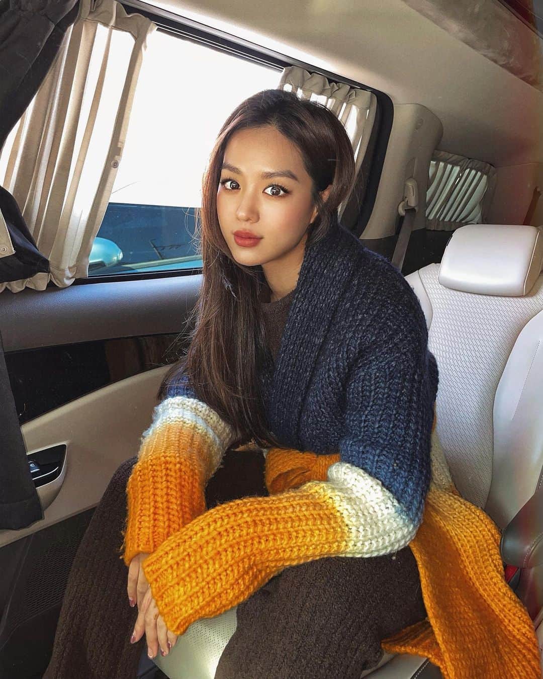 キム・ヒジョンのインスタグラム：「Omw😗🧡」