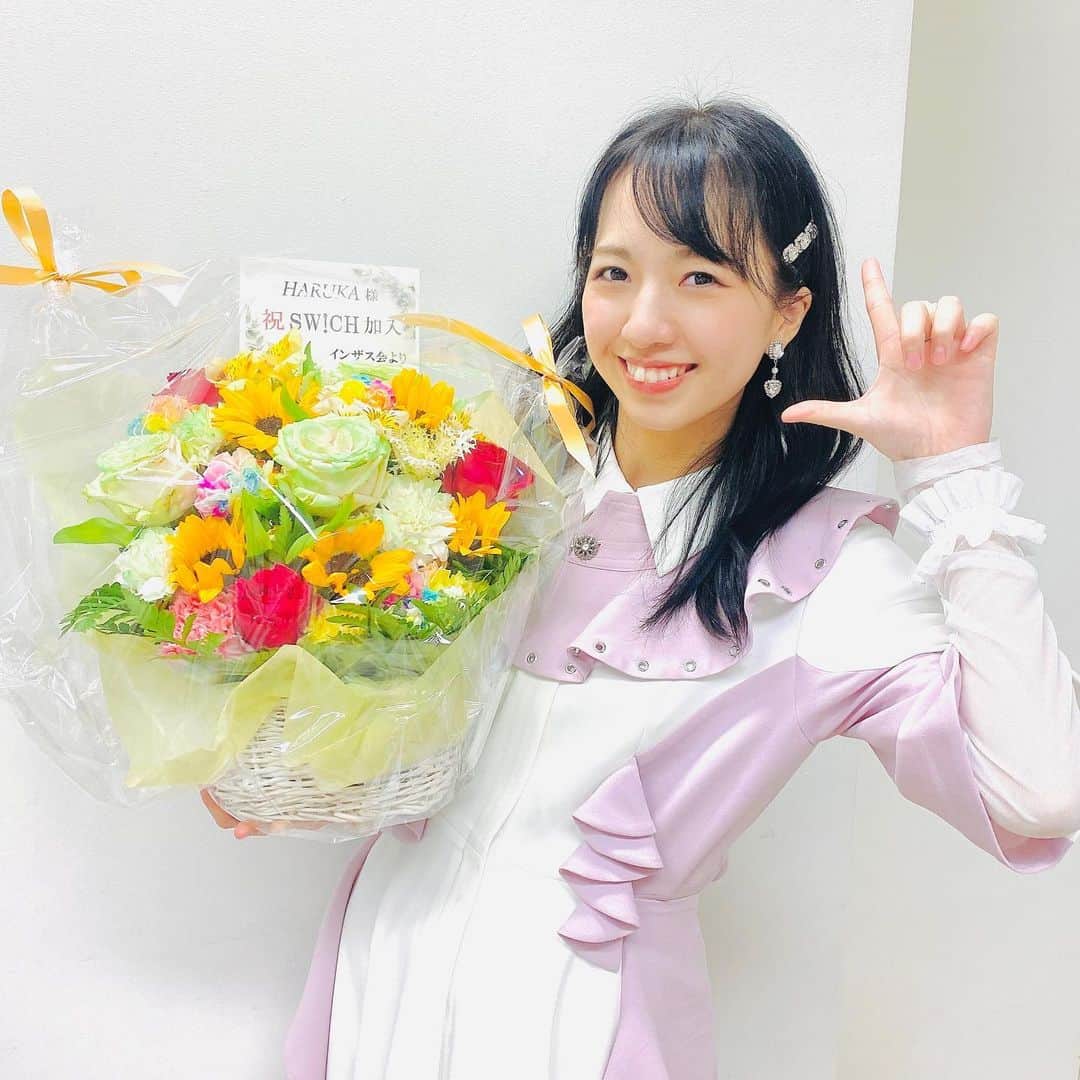 はるちろのインスタグラム：「スタンドフラワーもサイリウムも声援も応援も嬉しかったです🫶そしてインザ会のみなさんステキなお花ありがとう🌸」