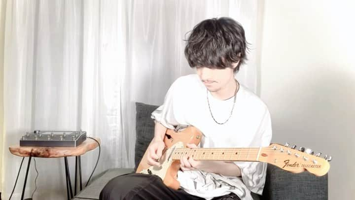 赤頭隆児のインスタグラム：「#熱帯夜 #nettaiya #フレデリック #frederic #guitar #guitarist #music #guitaristsofinstagram #instaguitar #guitarstagram #fender #telecaster #telecasterthinline #cuadcortex #neuraldsp」