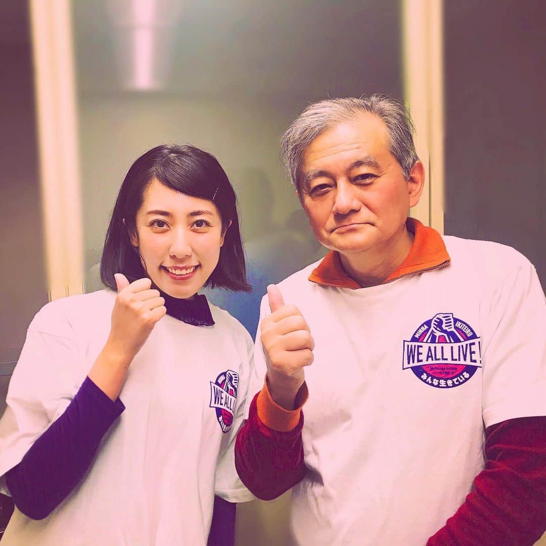 寺田浩子のインスタグラム：「映画『みんな生きている 〜二つ目の誕生日〜』  本日より、 夜20：30上映の一回のみとなりました。  明日は私も舞台挨拶に登壇します！ もしご都合宜しければ是非〜✨  両沢監督とツーショット😳」