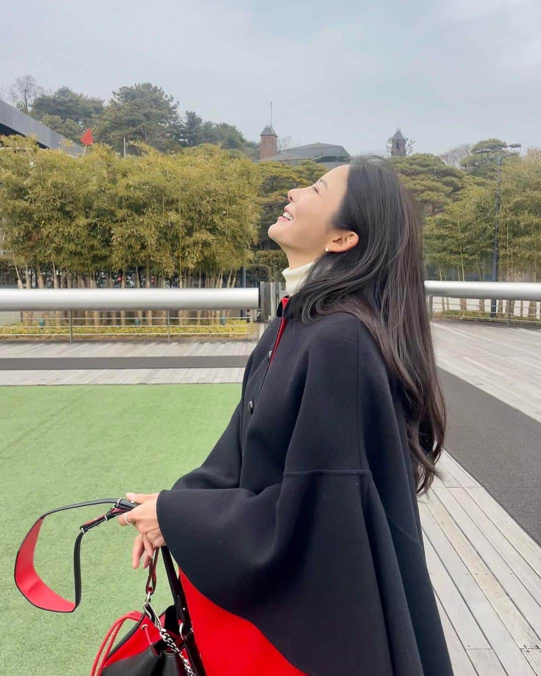 チョン・ジユのインスタグラム：「💃🏼」