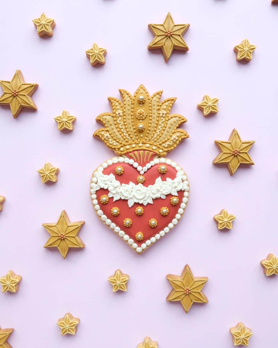 KUNIKAのインスタグラム：「❤️‍🔥Corazon cookie❤️‍🔥  #artofkunika」