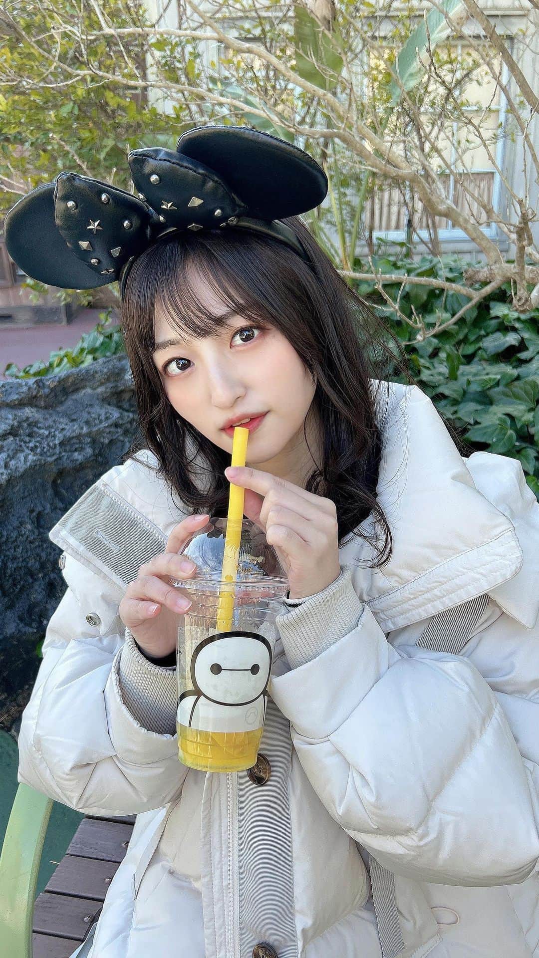 石井陽菜のインスタグラム：「Disney land🏰 ✨✨  #ディズニー #ディズニーコーデ #ディズニーランド」