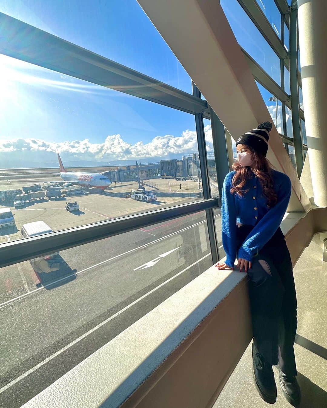 宮丸くるみさんのインスタグラム写真 - (宮丸くるみInstagram)「✈️💞」2月18日 20時57分 - k_r_m1225