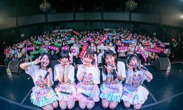 のインスタグラム：「2/18(土)「LiVE PARK 2023 7th Anniversary All Songs Show 〜7転び→8起き☆〜」   お越し頂きましてありがとうございました🙌  2024年2月24日(土)  Zepp Shinjuku(TOKYO)  結成8周年ワンマンライブ開催  宜しくお願い致します‼️  #アイドル  #フォロー募集 #JC #JK  #followme #idol #cute #like #スタイル  #マジパン #マジカルパンチライン #沖口優奈 #吉澤悠華 #益田珠希 #山本花奈 #宇佐美空来」