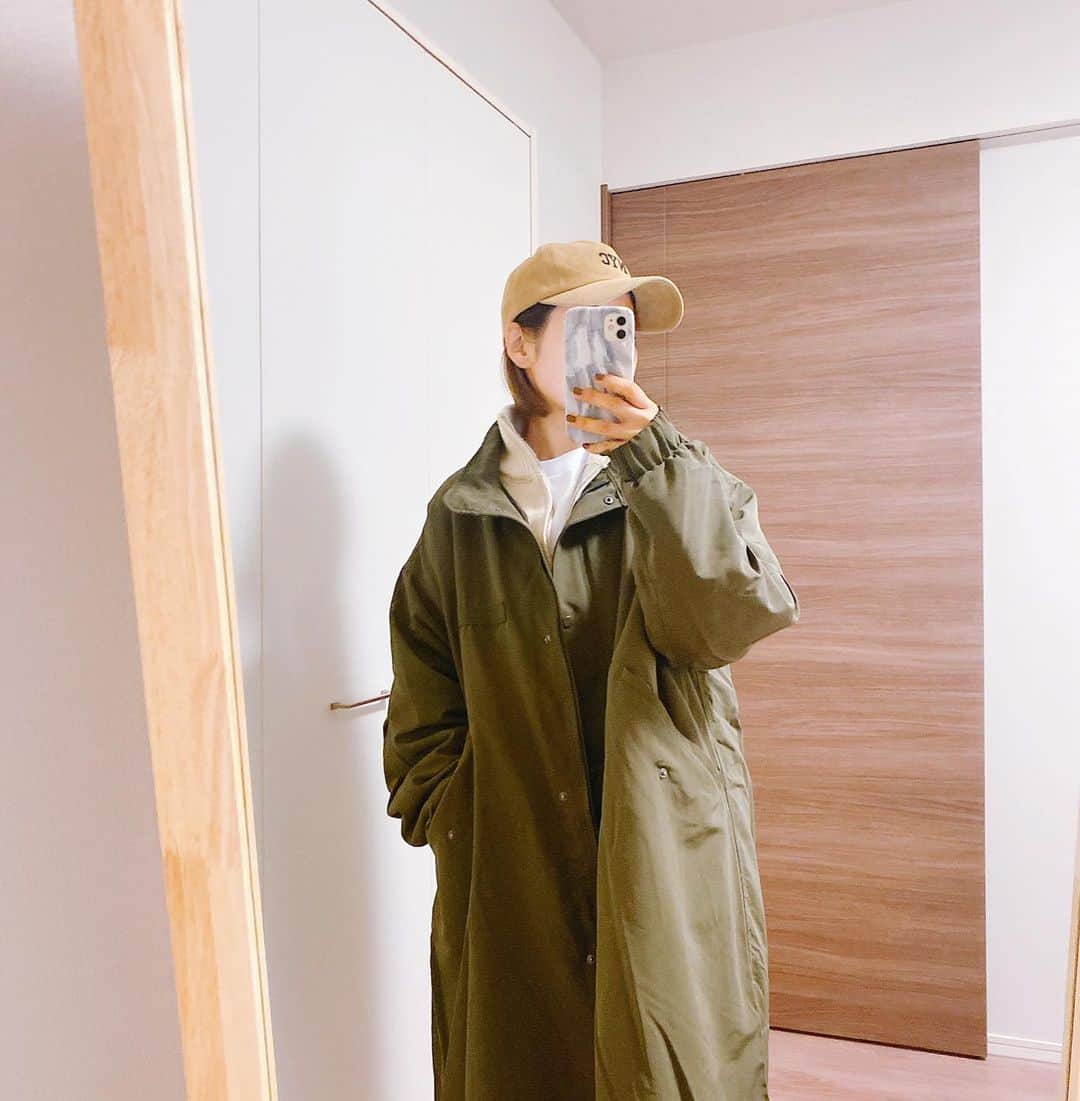 aiaiさんのインスタグラム写真 - (aiaiInstagram)「𝓬𝓸𝓸𝓻𝓭𝓲𝓷𝓪𝓽𝓮  outer.sweater  @andme_official  pants  @uniqlo  @uniqlo_with  @uniqlo_jp  cap @zakkabox_」2月18日 23時14分 - saltaiai