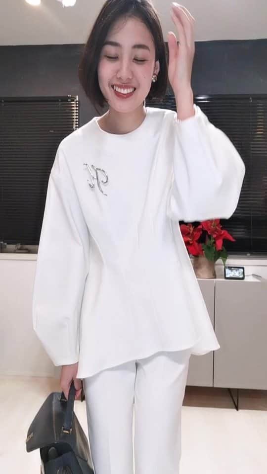 ayaka8880のインスタグラム：「. @lephil_official  . 盛り上がりすぎた、卒入園式とロマンチックコーデ . #卒入園式コーデ #入園式コーデ  #卒園式コーデ  #PR」