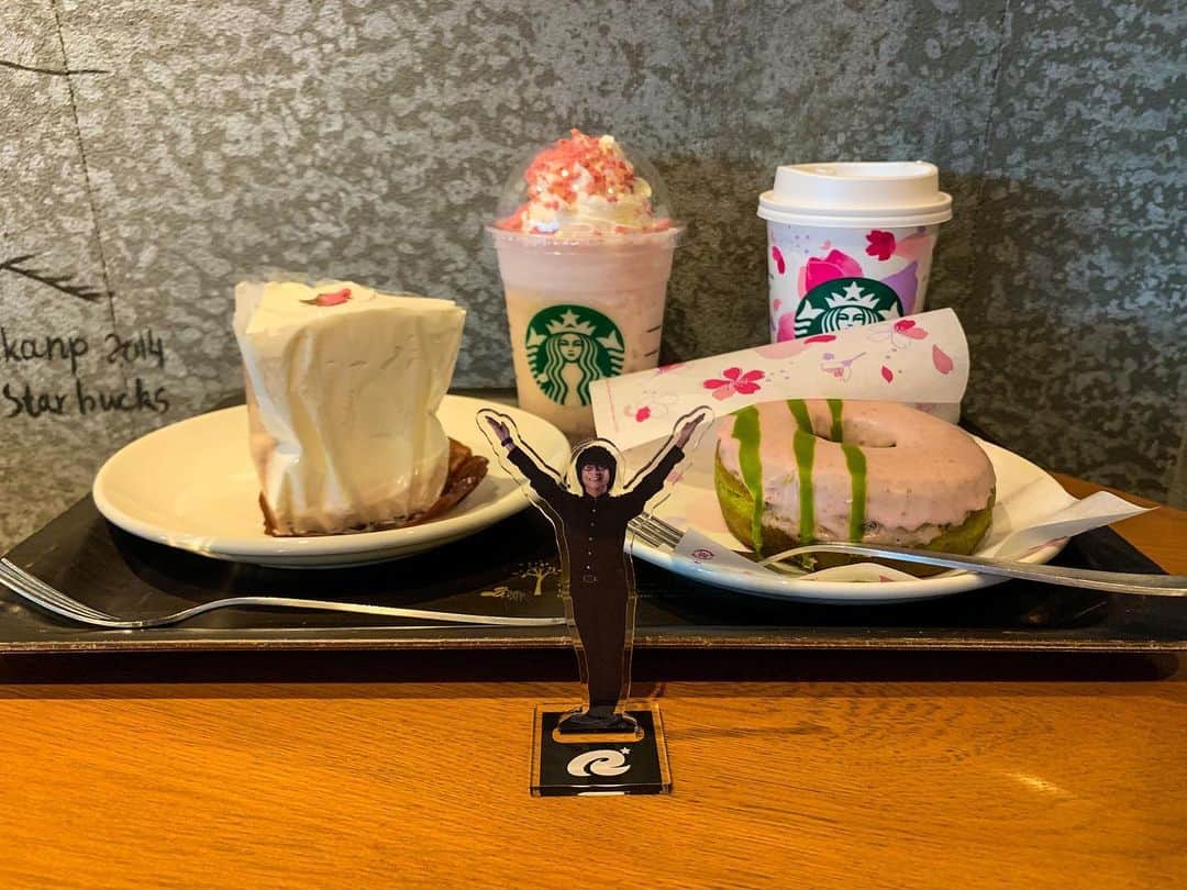 中原龍太郎のインスタグラム：「Sakura🌸Starbucks 2023」