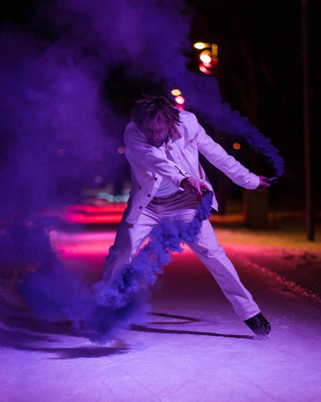 ジャン＝リュック・ベイカーさんのインスタグラム写真 - (ジャン＝リュック・ベイカーInstagram)「Hey google play “Smoke on the Water” by Deep Purple   📸: @saulius.a   #parcjeandrapeau #icedance #figureskating #dance #fahsion #wildice #outdoorskating」2月18日 23時56分 - jeanlucbaker