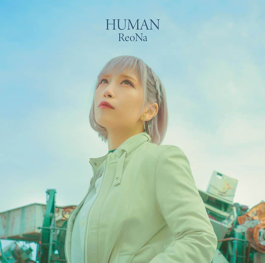 ReoNaのインスタグラム：「2ndフルアルバム タイトルトラック「 #HUMAN 」  先行フル配信がはじまりました。 “人”として、“生きる”ことを紡いできた轍と共に描いた2ndフルアルバム。 絶望に、寄り添えますように。  ReoNa.lnk.to/HUMAN」