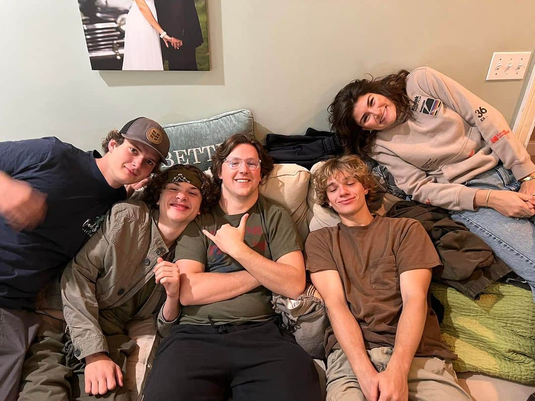 エディ・マクリントックさんのインスタグラム写真 - (エディ・マクリントックInstagram)「This is such a great group of young people. Smart, energetic, and talented. Blessed to have them in my life.」3月20日 5時12分 - eddiemcclintock