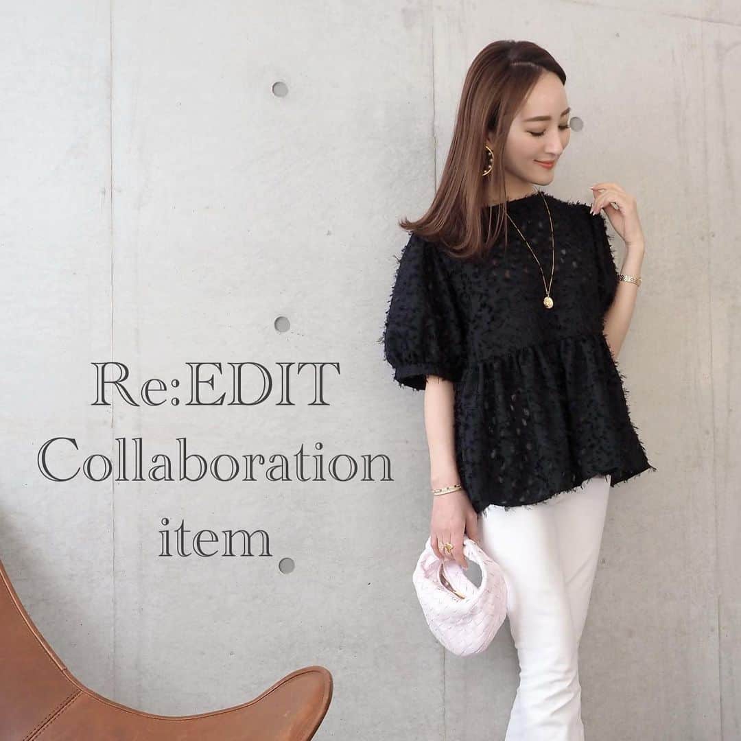 星玲奈のインスタグラム：「Re:EDIT ( @reedit_official ）さんの 公式サイト、楽天、ZOZOTOWNで発売中のコラボレーションアイテム💛 大好評いただきまして、ありがとうございます☺️🙏  DMでもたくさんリクエストをいただいているフェザーペプラムブラウスは、 近日中に再販売の予定があるそうなので お楽しみにお待ちいただけたらと思います☺️❤️またお知らせいたしますね！ モヘモヘが可愛く私もすごくお気に入りです！（この間のスキンケアインスタライブで着ていたのもそのアイボリーです）  キーネックサイドポケットIラインジャンパースカートは 合わせるインナー次第で、カジュアルにもきれいめにもシフトするのが魅力☺️ ロングシーズン着られて、スタイルアップも叶う優秀アイテム👏  是非　Re:EDITさんのサイトよりチェックしてみてください✨  #reedit #リエディ #リエディスタ」
