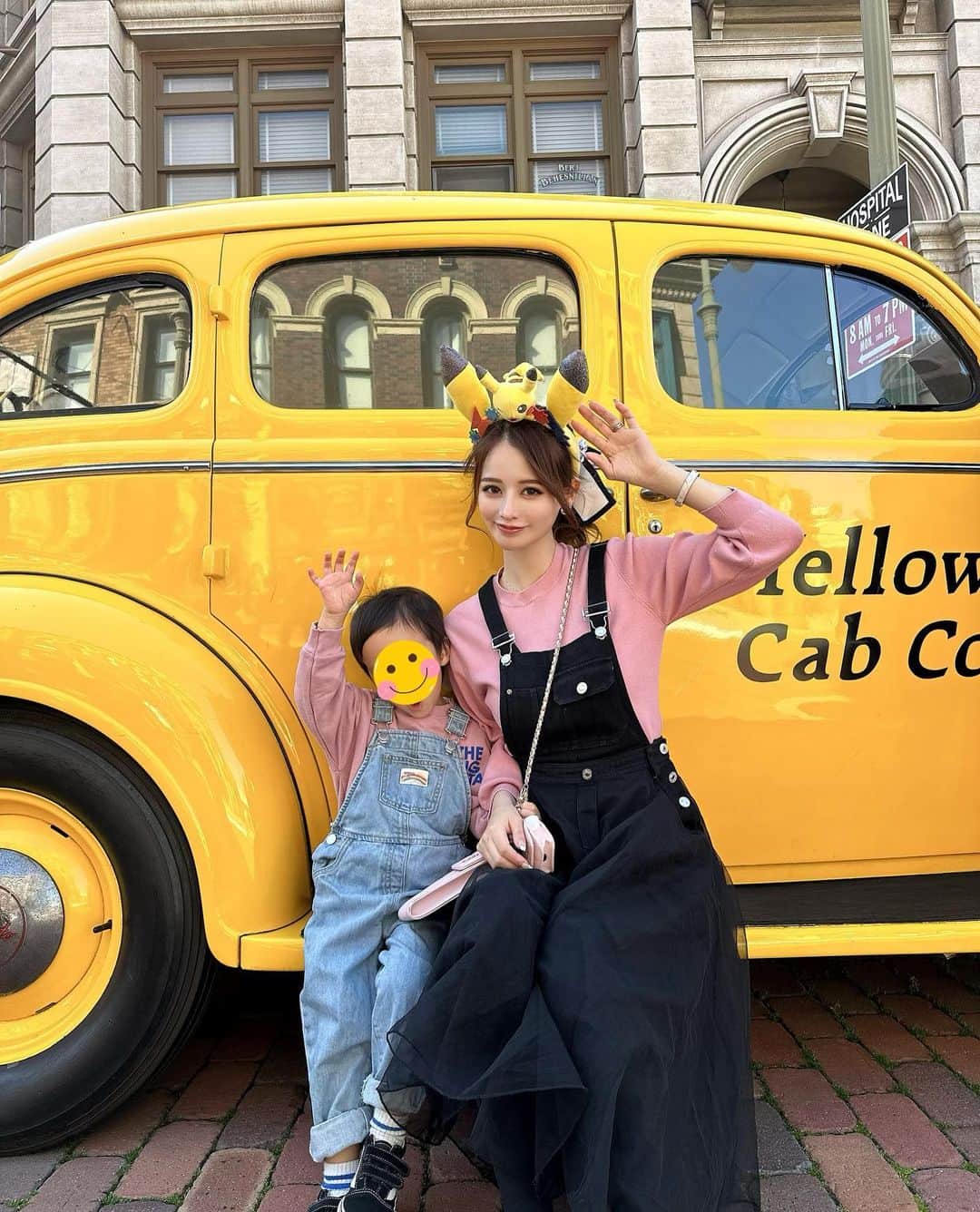 姫奈さんのインスタグラム写真 - (姫奈Instagram)「.  そうくん念願のポケモンのパレード🥰  朝から夜までしっかり遊んだ👦🏻🫶 かいくんが大きくなってきて、 お揃いのお洋服も増えて来た♡可愛い✨  #usj #ユニバ」3月19日 21時13分 - hinapin_0210