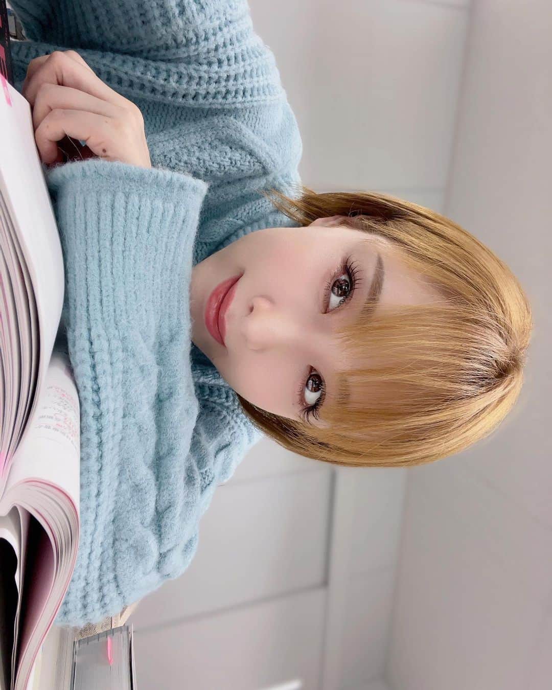瀬戸早妃のインスタグラム：「授業終わったあと脳みそと心がボロボロになって帰るの結構すき📚🖊  #FP1級」