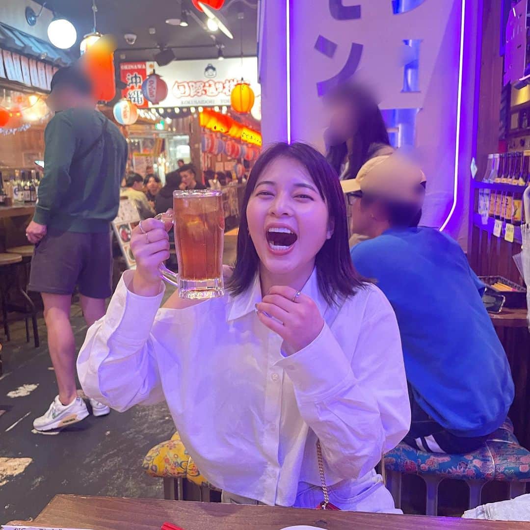 えなちぃのインスタグラム：「撮ってもらった写真📸💕 すごい楽しそうww」