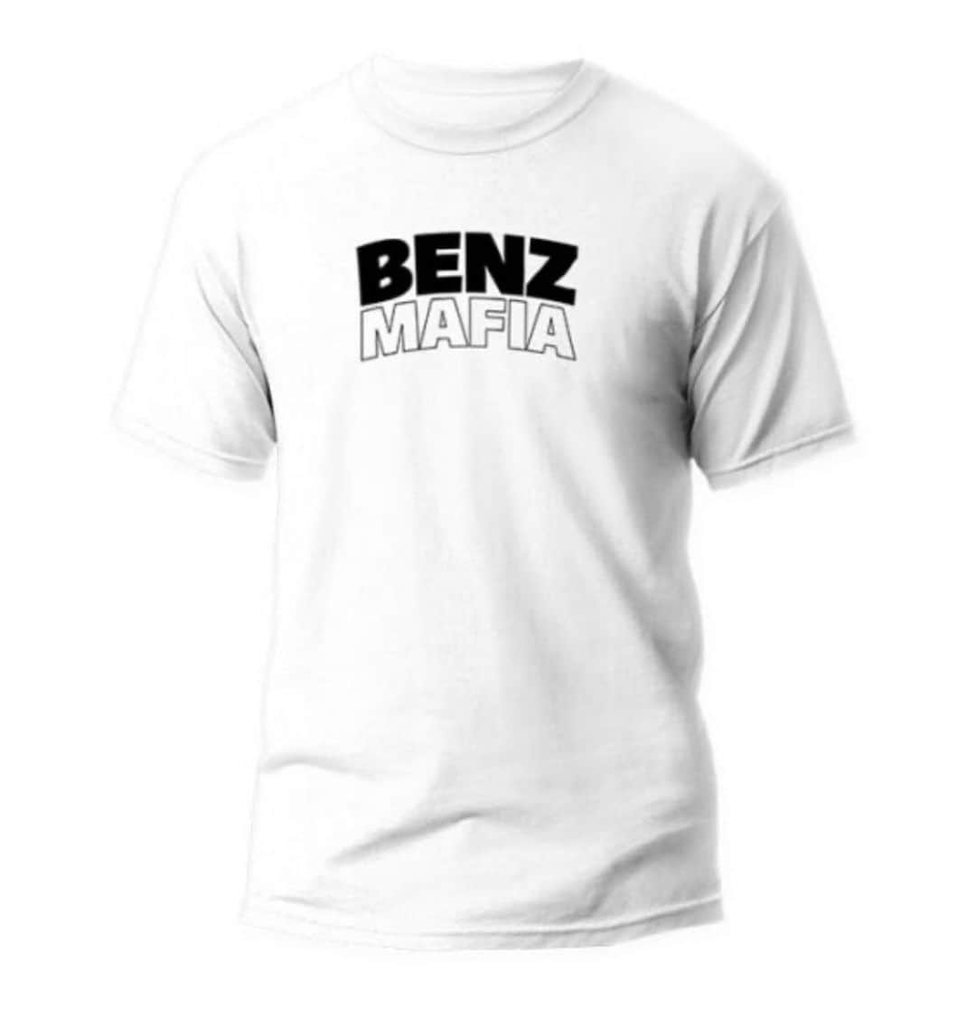 ニッキー・ベンツさんのインスタグラム写真 - (ニッキー・ベンツInstagram)「BENZ MAFIA 🔘 NOW AVAILABLE at NikkiBenzMerch.com」3月19日 22時44分 - nikkibenz